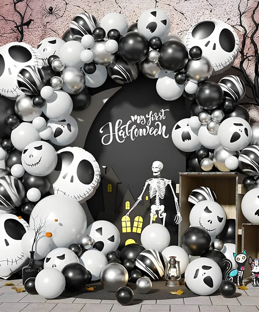 Top 30 Balloon Decorating Ideas 19 Ghostly Tulle Balloons