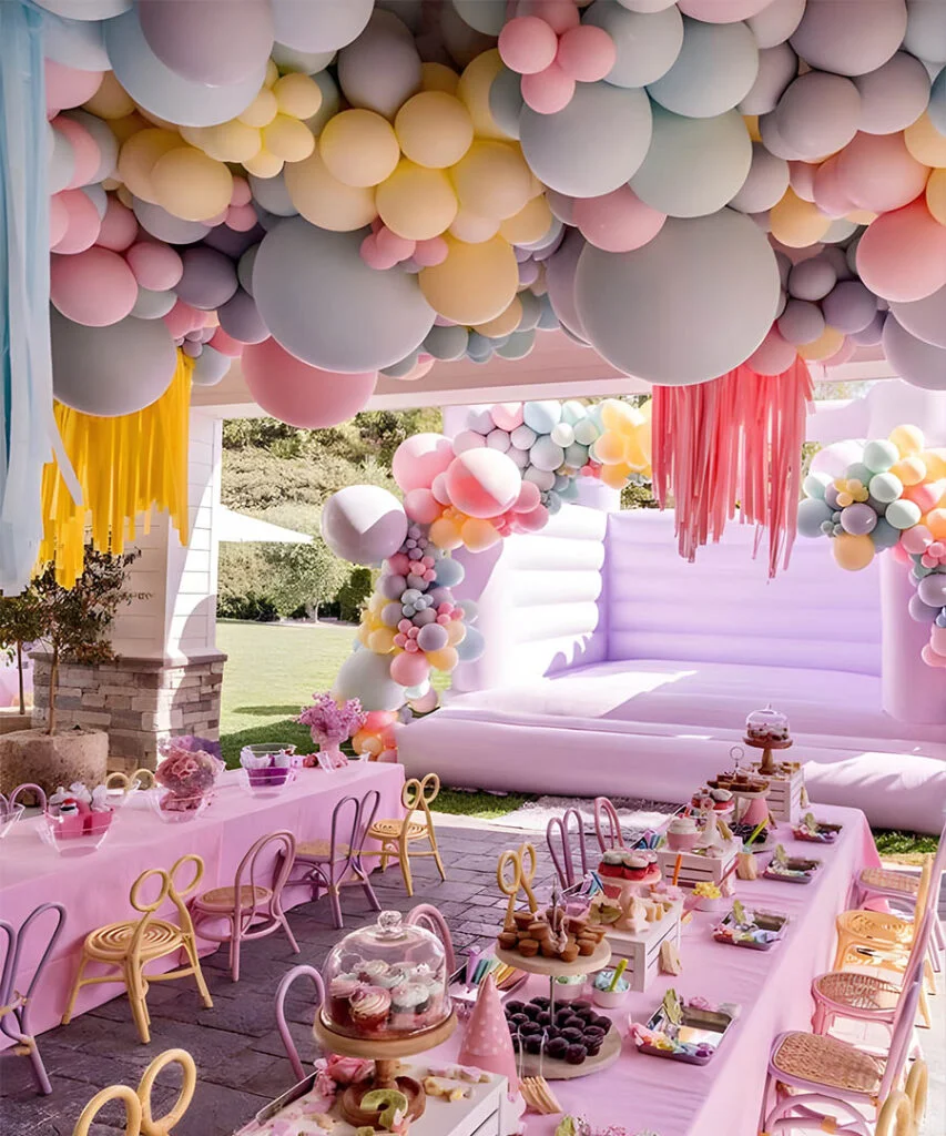 Top 30 Balloon Decorating Ideas 22 Dreamy Balloon Ceiling