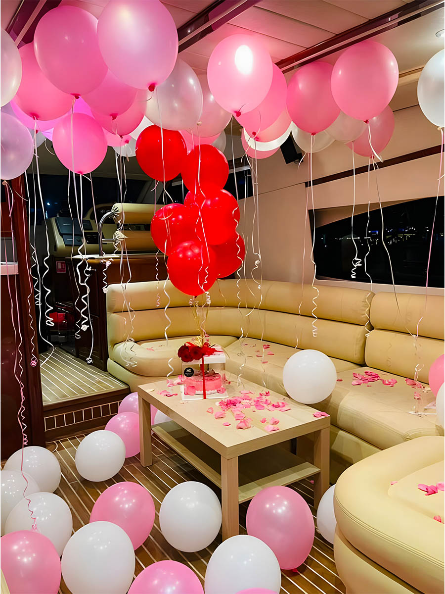 Pink and Red Balloon Romantic Arrangement