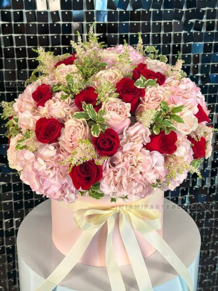 product_flowers-in-the-box_miami-party-decor_1_v Flowers In The Box