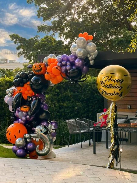Halloween Birthday - Balloon Garland