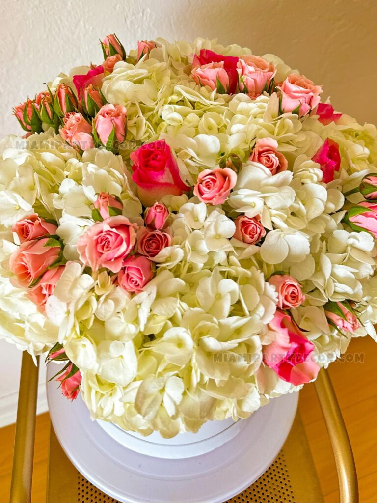 Florida Hydrangea Rose Box - Image 3