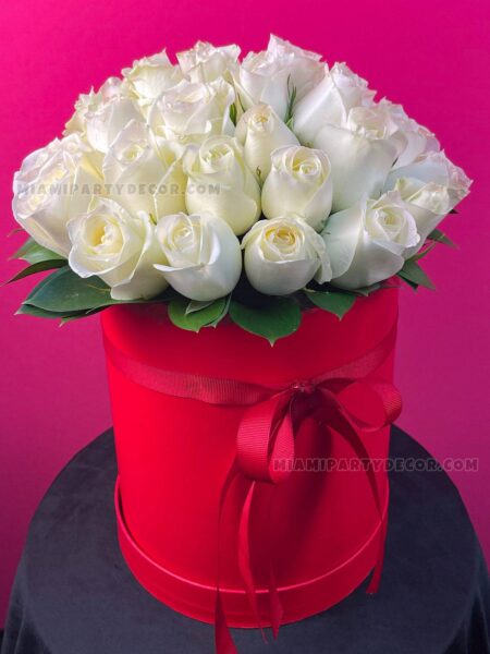 product_white-rose-box_miami-party-decor_1_v White Roses Box