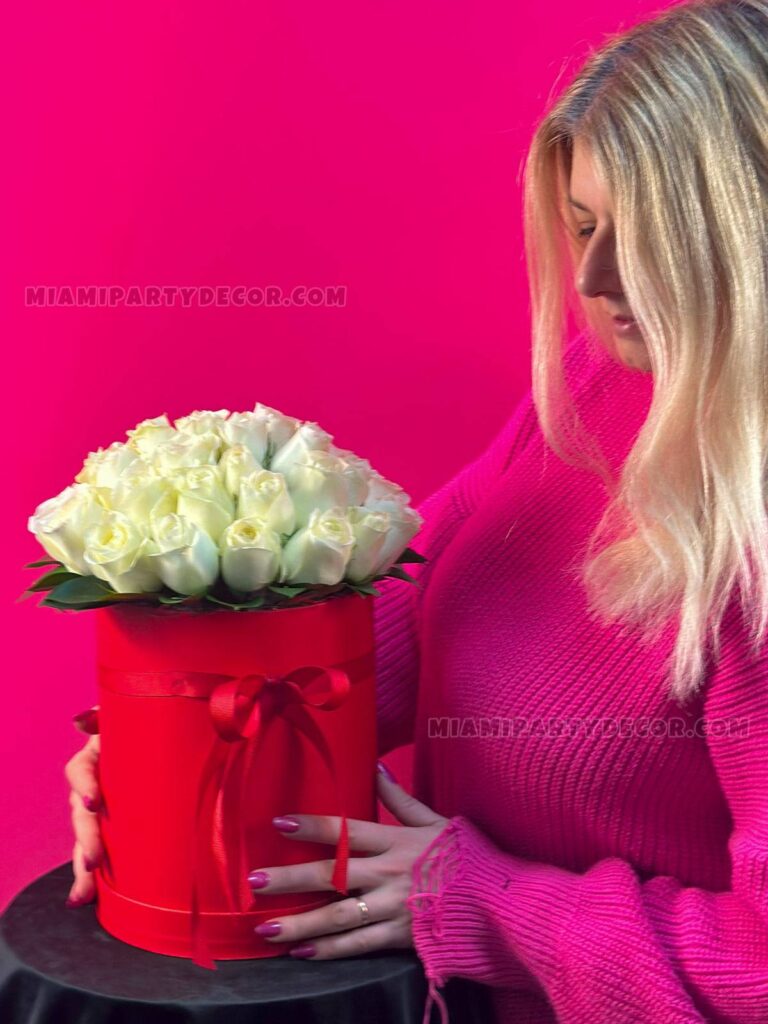 White Roses Box - Image 2