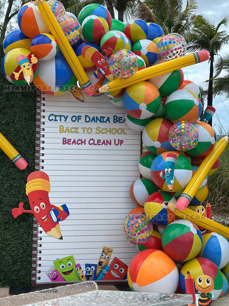 Back to School Grass Wall Backdrop Setup gallery image 3