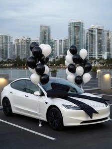Black and White Car Balloon Bouquet Setup