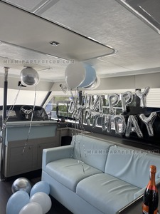 Blue Silver Yacht Balloon Setup gallery image 2