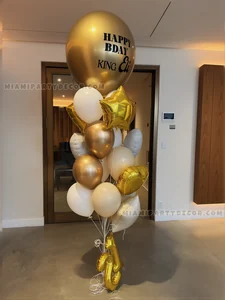 Gold 21st Birthday Balloon Bouquet gallery image 3