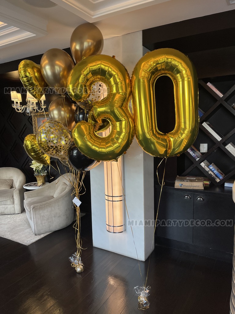 Gold 30th Birthday Balloon Bouquet gallery image 2