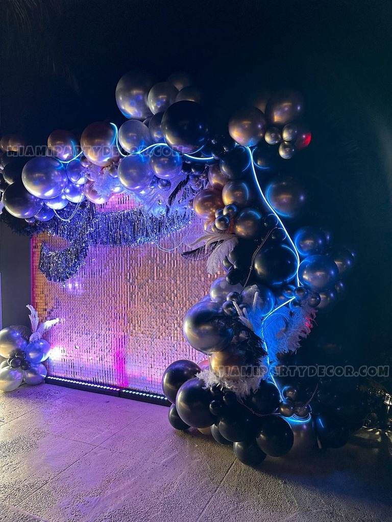 Gold Shimmer Wall Backdrop gallery image 4