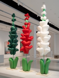 Red White and Green Balloon Sculpture Trio gallery image 2