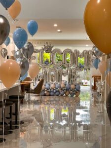 Welcome Home Decorations in Miami With Balloons image 3