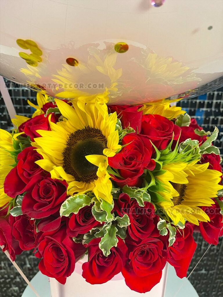 Balloon And Flower Bouquet in Miami for Welcome Gifts image 3