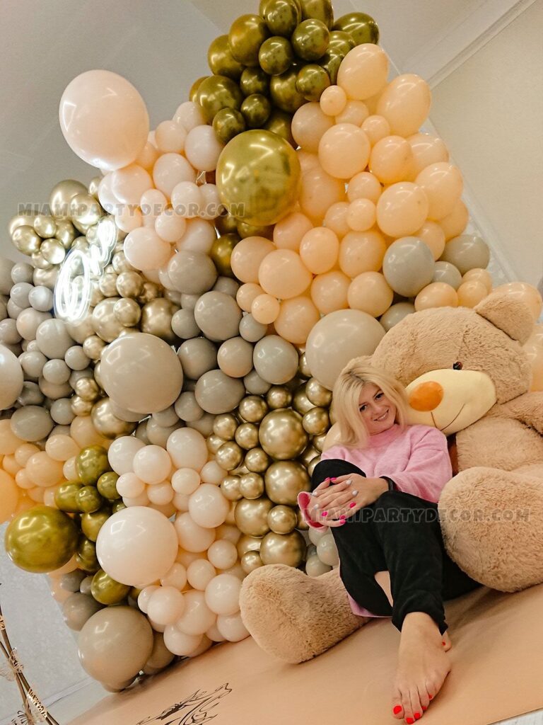 Fantasy Balloons Wall in Miami for First Birthdays image 2