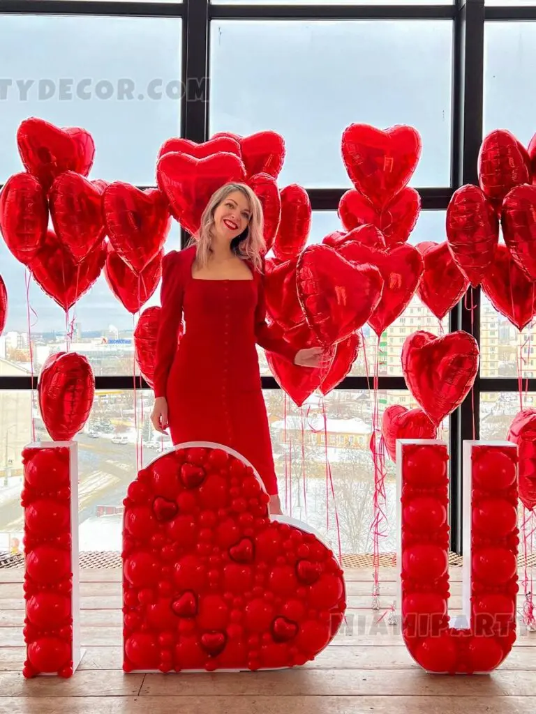 Classic Valentine’s Balloons Decor in Miami image 1