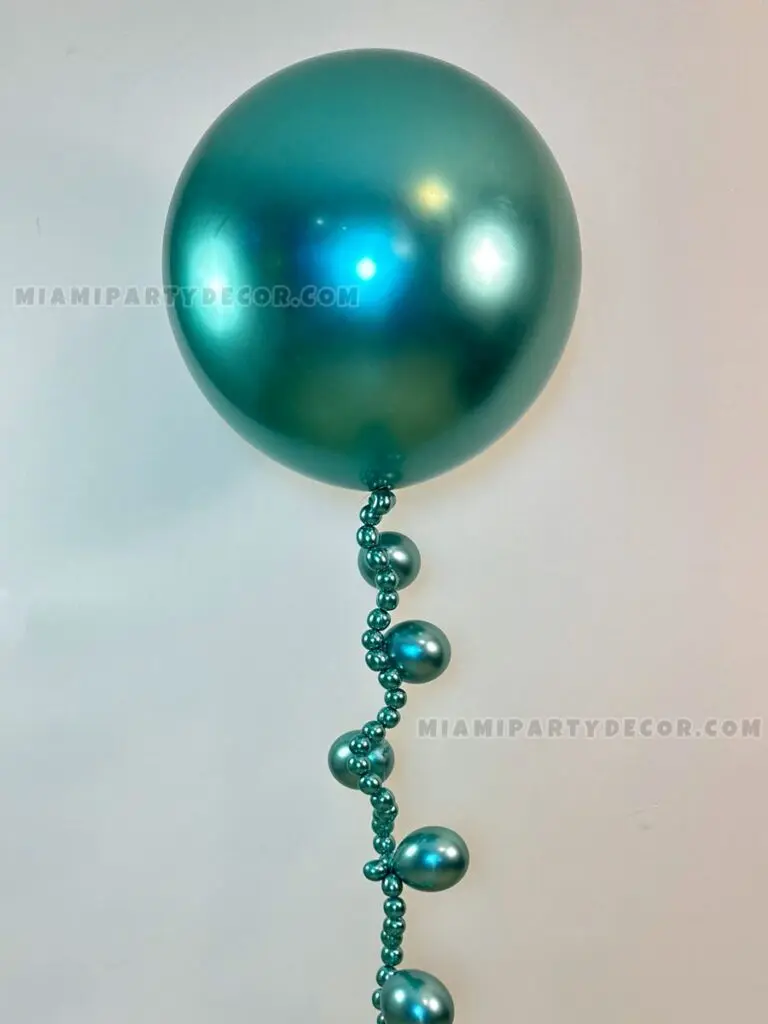 Helium Balloons Bouquet in Miami with Chrome Colors image 4