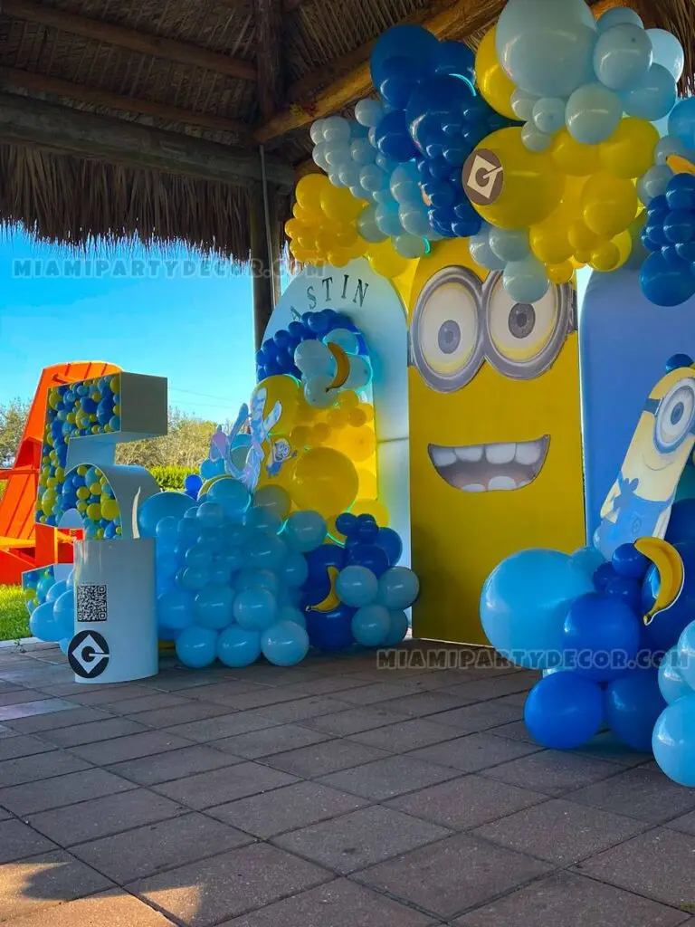 Joyful Minion Birthday Decorations in Miami image 5
