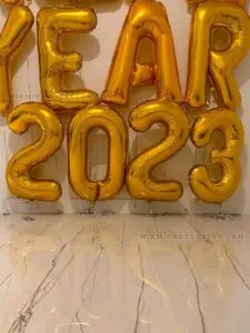 New Year’s Vibe Balloon Wall in Miami image 6