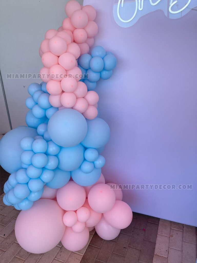 Backdrop Gender Reveal in Miami with Oh Baby Neon image 3