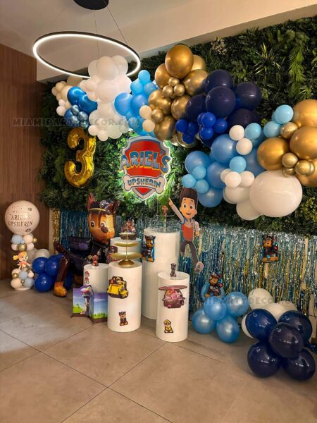 PAW Patrol Party Space – Balloon Garland Miami
