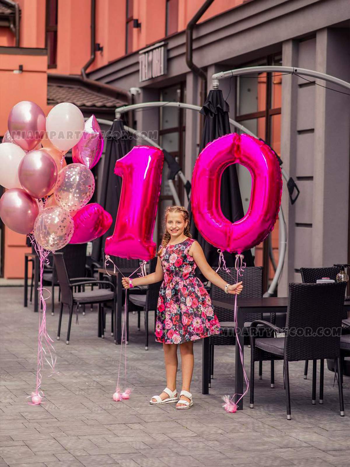 Pink Helium Balloon Bouquet for Birthdays in Miami image 1