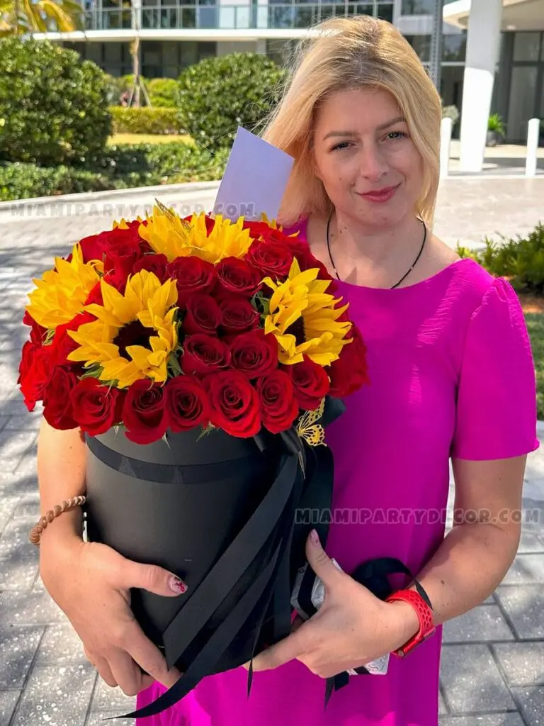 Sunflower And Rose Bouquet in Miami Flower Box image 2