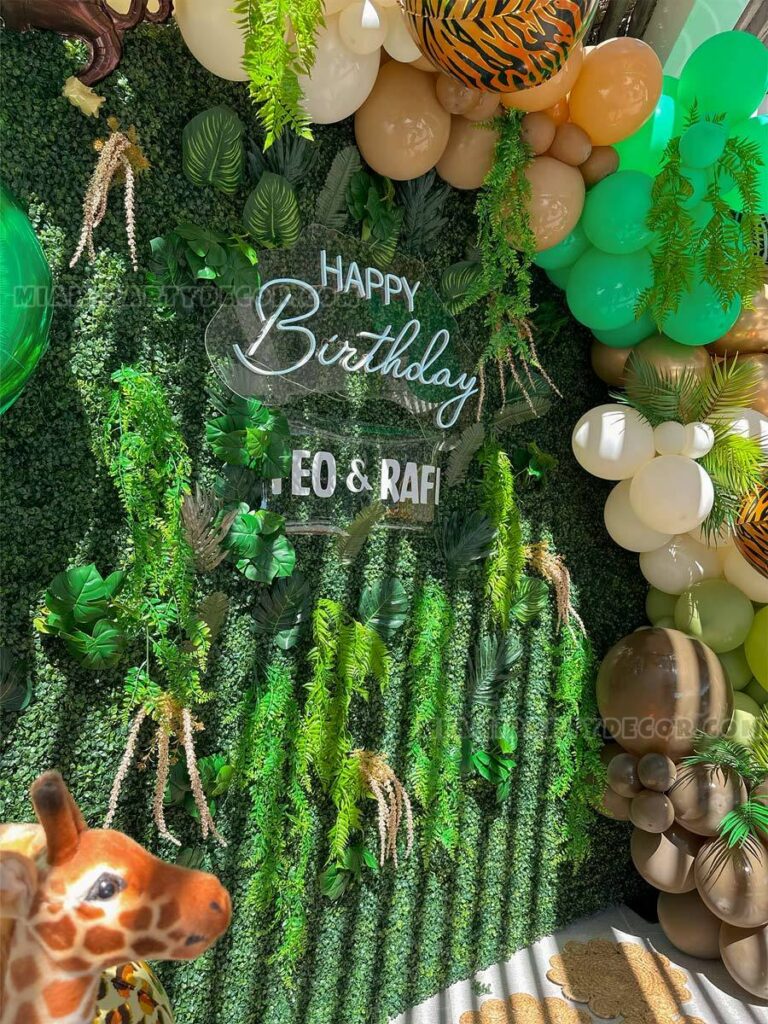 Safari Backdrop in Miami for Jungle Birthday Parties image 6