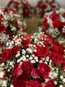 Rose Flower Bouquet On Table for Miami Events image 4