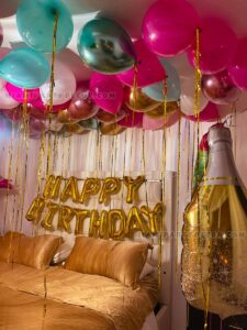 Birthday Decoration In Hotel Room Miami Tropical Style image 2