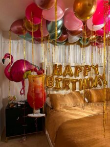 Birthday Decoration In Hotel Room Miami Tropical Style image 3