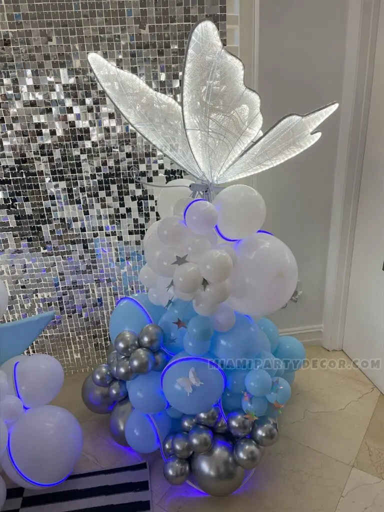 Welcome Home Decoration in Miami with Blue Moon Backdrop image 5