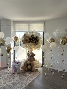 Teddy Bear Welcome Baby Room Decor gallery image 3
