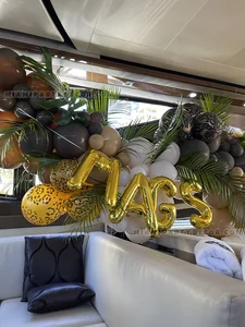 Tropical Birthday Yacht Balloon Setup gallery image 4