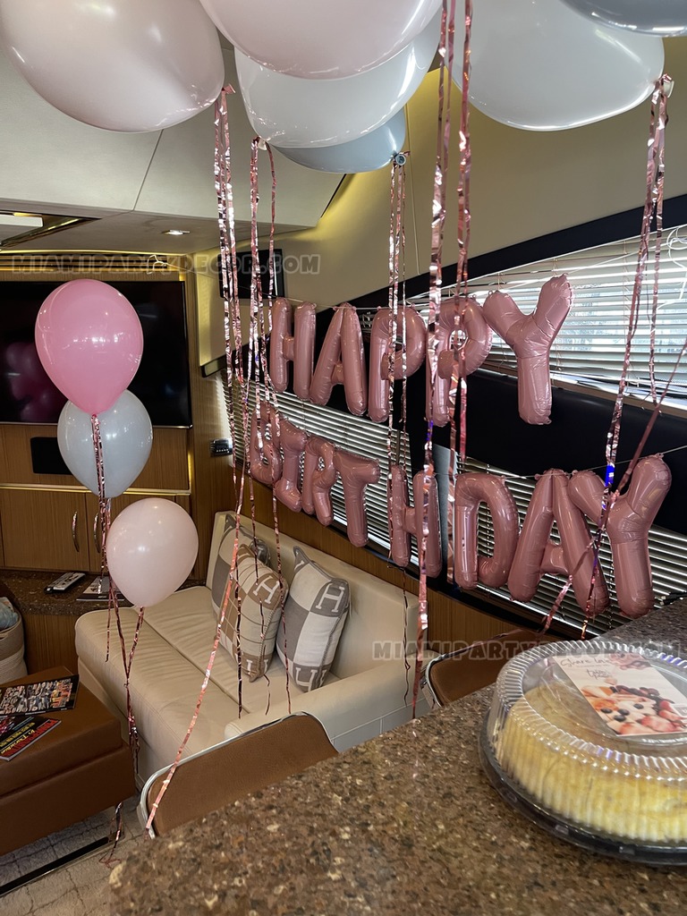 Yacht Birthday Balloon Setup gallery image 4